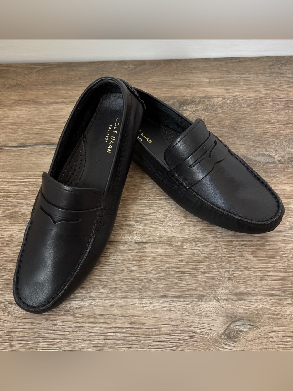 Cole Haan Women's Rodeo Slip-On Penny Loafer Driver Shoes Black Leather Size 8